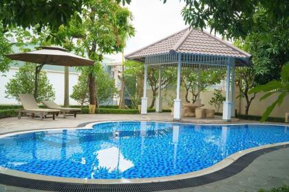 BIỆT THỰ VƯỜN VIP 1.300M² FULL THỔ – HẺM XE HƠI TÔ NGỌC VÂN, THẠNH XUÂN, Q12!