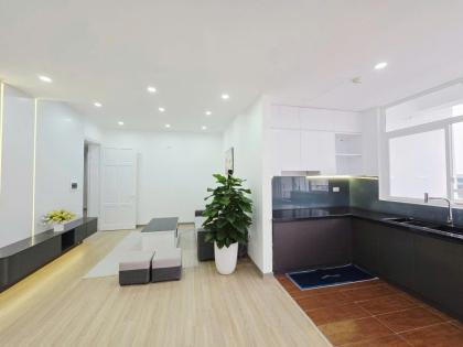 Tòa B Vinaconex Trương Công Giai 65/75m-2PN, Mới đẹp, hơn 7 tỷ