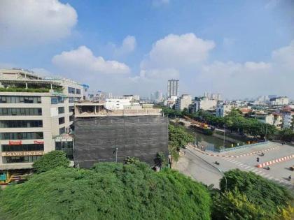 Bán Nhà Phố Kim Giang Thanh Xuân 188m2-9T MT10m LÔ GÓC 73 Tỷ Có Thương Lượng.