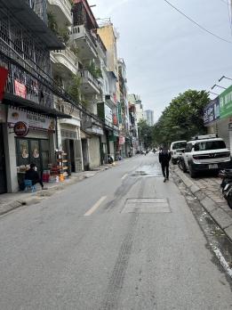 Bán nhà mặt phố đường Trung Văn, Nam Từ Liêm, vỉa hè, kinh doanh sầm uất ngày đêm