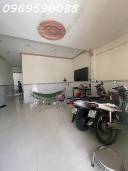 Nhá Dương Thiệu Tước giao Tân Kỳ Tân Quý 77m2 ngang 5.m nở hậu giá chỉ 5 tỷxx