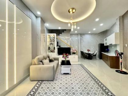 Nhà HXH Đường Lê Quang Định Quận Bình Thạnh Phường 7 Cũ.