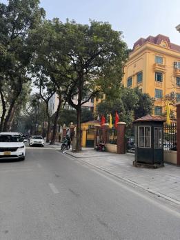 Bán Nhà P/Lô Ô Tô Đỗ Lý Nam Đế Hoàn Kiếm 60m2-4T MT4,8m 2 THOÁNG 21,8 Tỷ.