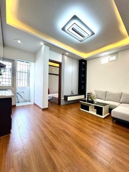 Bán chung cư phố Phạm Ngọc Thạch, Đống Đa, 2 ngủ, 2vs, nhà đẹp full nội thất