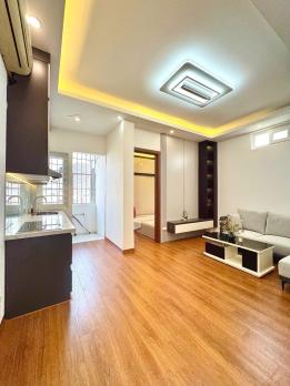 Bán chung cư phố Phạm Ngọc Thạch, Đống Đa, 2 ngủ, 2vs, nhà đẹp full nội thất