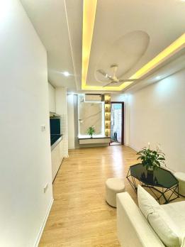 Bán chung cư đường Quan Hoa, Cầu Giấy, nhà đẹp ở luôn, ngõ cực rộng, gần mặt phố