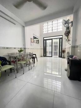 Nhà HXH Đường Trường Chinh Quận Tân Bình Phường 14 Cũ.