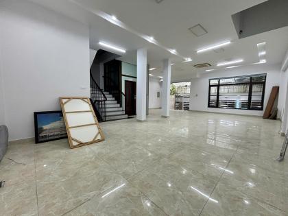 Cho thuê liền kề VOV Mễ Trì 120 x 4 tầng 1 hầm 45tr 0903409888