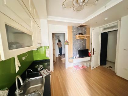 Bán căn hộ chung cư đường Hoàng Đạo Thành, Thanh Xuân, sẵn nội thất vào ở luôn, ô tô đỗ