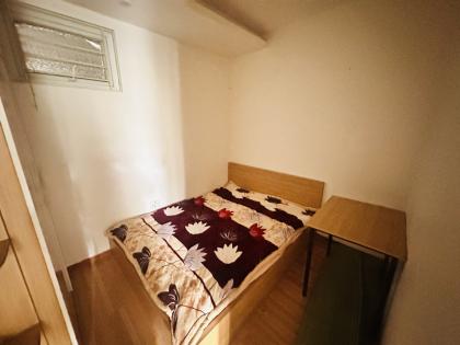 Bán căn hộ chung cư đường Hoàng Đạo Thành, Thanh Xuân, sẵn nội thất vào ở luôn, ô tô đỗ