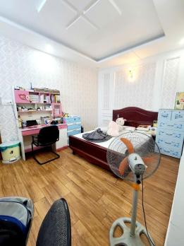 ĐÓN TẾT! Bán Nhà Đẹp 5 Tầng Hẻm Xe Hơi Nguyễn Tri Phương, 53m2, Chỉ 10.x Tỷ TL