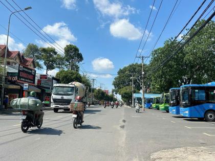 Giá RẺ chỉ 18 tỷ hơn có MTKD 4 lầu ngang 5m ngay Lê Văn Khương Q12 155m2 gần BX buýt.