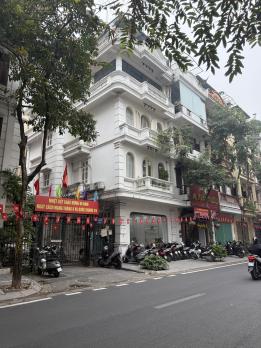 Bán Nhà Mặt Phố Sơn Tây Ba Đình 71m2-5T MT5m 2 THOÁNG 58,8 Tỷ Có Thương Lượng.