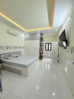 Ở NGAY! Bán Nhà 4 Tầng Cực Đẹp Nguyễn Đình Chiểu, 65m2, Chỉ 11.x Tỷ TL