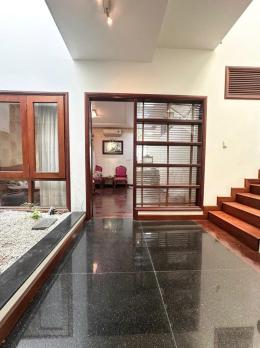 Bán nhà Biệt thự - lô góc Hẻm 8m Tân Kỳ Tân Quý, ngay Aeon, 7,9x17m, 3 Tầng, 14,5 tỷ.