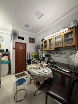 Bán nhà Mặt tiền Nguyễn Tuân - giao Phạm Văn Đồng, 4,6x19m. Cấp 4, tiện xây, 1 đời chủ, 15 tỷ.