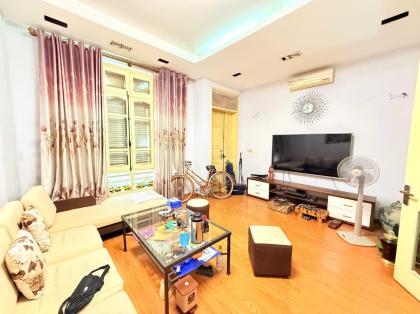 Vũ Tông Phan - Thanh Xuân,Ô Tô vào nhà, Kinh Doanh, Tặng nhà 3T,40m2, 12 Tỷ- Gần Ngã Tư Sở