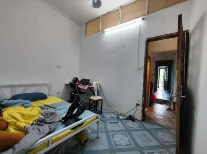 Cho thuê nhà ngõ 9 Đào Tấn, diện tích 58m x 4 tầng, mặt tiền 3,6m, giá 22 triệu