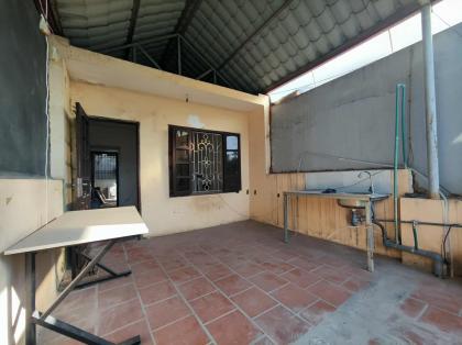 Cho thuê nhà ngõ 9 Đào Tấn, diện tích 58m x 4 tầng, mặt tiền 3,6m, giá 22 triệu