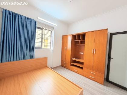 ????Đừng bỏ qua căn hộ B11 Nam Trung Yên 56/60m2 nội thất bóng loáng, 5.7 tỷ