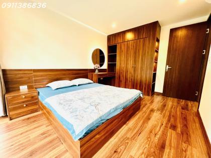 ????????Căn góc Tập thể Huỳnh Thúc Kháng 79m 3PN View mặt phố, Đẹp ở ngay, hơn 5 tỷ