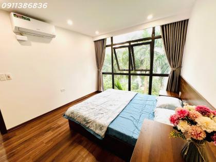 ????????Căn góc Tập thể Huỳnh Thúc Kháng 79m 3PN View mặt phố, Đẹp ở ngay, hơn 5 tỷ