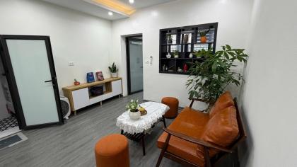 BÁN GẤP CĂN HỘ TẬP THỂ PHƯƠNG MAI, ĐỐNG ĐA, NHÀ ĐẸP Ở LUÔN, GIÁ TỐT