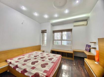 Mặt Ngõ Thông Khuất Duy Tiến - Thanh Xuân, 2 THOÁNG, Ô Tô đỗ cửa, 50m2, MT 4.2m, 17.5 Tỷ