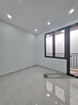 BÁN NHÀ NI SƯ HUỲNH LIÊN P.10 TÂN BÌNH 2 TẦNG 5 X 7 3PN 2WC GIÁ 4.25T TL