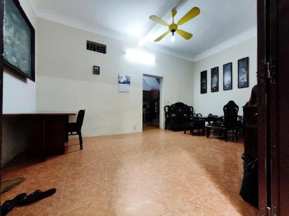 CHO THUÊ NHÀ NGUYÊN CĂN ĐƯỜNG ĐÊ LA THÀNH NHỎ, ĐỐNG ĐA, NGÕ TRƯỚC NHÀ RỘNG