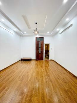 Nhà đẹp Khương Trung - Thanh Xuân, Gần Ô Tô, Gần Ngã Tư Sở, 30m2, 4 tầng, 6.9 Tỷ- Sổ đẹp