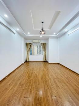 Nhà đẹp Khương Trung - Thanh Xuân, Gần Ô Tô, Gần Ngã Tư Sở, 30m2, 4 tầng, 6.9 Tỷ- Sổ đẹp