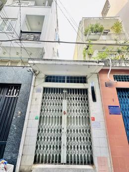 ???? NHÀ CẤP 4 - Q10 HÒA HẢO - XE HƠI ĐỖ CỬA - CÁCH MẶT TIỀN 2 CĂN - GPXD 4 TẦNG - CHỈ 5.75 TỶ! ???? •	Vị trí: Hòa Hảo, P.5