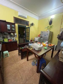 Bán Nhà Đường Tây Hồ P/Quảng An 120m2-4T MT9m 2 THOÁNG 47,4 Tỷ Có Thương Lượng.