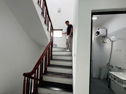 Bán nhà riêng Ngô Quyền_Hà Đông_ô tô đỗ cửa_33m2_5 tầng_Nhỉnh 9 tỷ !