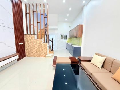 Bán Nhà P/Lô Ô Tô Phan Đình Phùng Ba Đình 35m2-6T MỚI KOONG 17,3 Tỷ Có Thương Lượng.