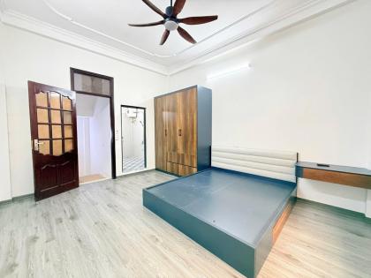 Bán Nhà P/Lô Ô Tô Phan Đình Phùng Ba Đình 35m2-6T MỚI KOONG 17,3 Tỷ Có Thương Lượng.