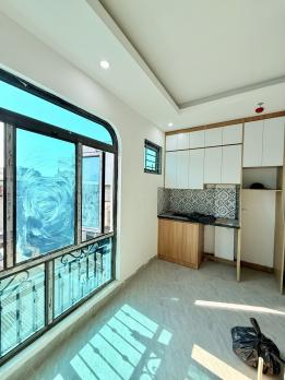 Bán tòa CCMN đường Đê La Thành nhỏ, Đống Đa, lô góc ngõ thông, 15 phòng khép kín cho thuê