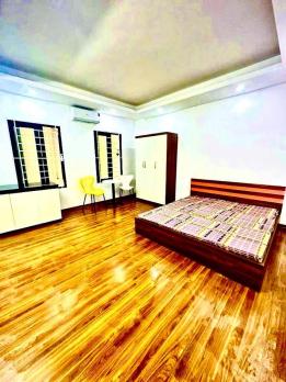 Chủ cần bán gấp - giá rẻ chưa từng có    Khuyến Lường : 30m - 5 tầng - 6,3 tỷ