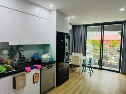 2 Ô Tô tải tránh Vỉa Hè, Khuất Duy Tiến - Thanh Xuân, Kinh Doanh, 40m2, 5 Tầng, 21 Tỷ