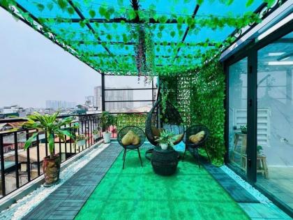 Bán nhà Đường Láng_ô tô đỗ cửa_thang máy_an sinh cực tốt_45m2_giá chào 16 tỷ