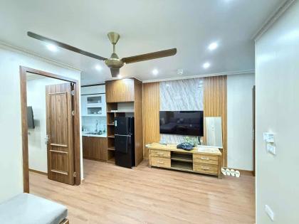 Bán Nhà TT Bà Triệu Hoàn Kiếm 38m2 Tầng 1 MT5m Ở Luôn 9,4 Tỷ Bà Triệu.