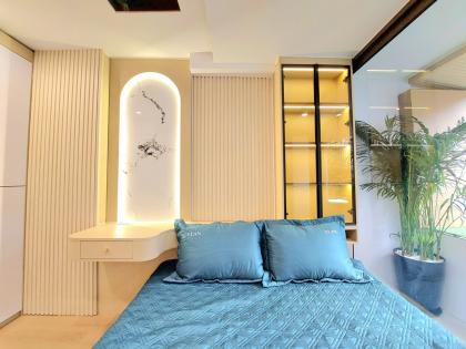 Bán căn hộ tập thể Bách Khoa, Hai Bà Trưng, nhà đẹp full nội thất, ô tô đỗ cầu thang