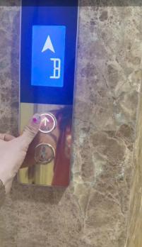 Bán nhà 7 tầng đẹp hẻm 656 Quang Trung ngang 6m có hầm T.máy ở ngay gần chợ 24 tỷ.