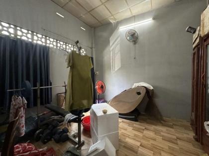 Bán nhà Mặt tiền  Cầu Xéo - gần Tân Kỳ Tân Quý vào, 4x16,5m, Cấp 4, tiện xây, sổ A4, 10,5 tỷ.