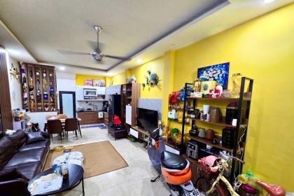 Bán nhà Đặng Tiến Đông_5 tầng chắc chắn ở ngay_sổ đỏ sẵn_45m2_giá chào 11,5 tỷ