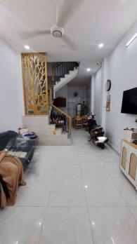 Nhà HXH Đường Lý Thái Tổ Phường 9 Quận 10 Cũ.