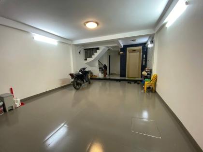 Bán Nhà P/Lô 2 Ô Tô Tránh Tân Mai Hoàng Mai 51m2-8T MT5m Vỉa Hè 24,5 Tỷ Tân Mai