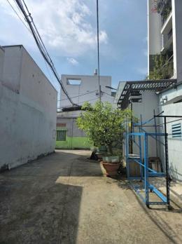 Bán nhà Hẻm 6m Nguyễn Văn Quá, ngay Cầu Tham Lương, 10x20m, 1 đời chủ, Cấp 4, 14,5 tỷ.