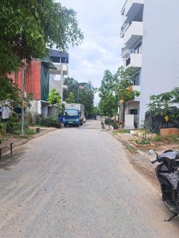 Bán đất dịch vụ Trại_Hà Đông_49m2_mặt đường 9m_Hơn 10 tỷ có thương lượng